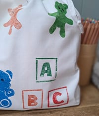 Image 3 of Organic Cotton Drawstring Bag – Teddy Bear and Balloons Print