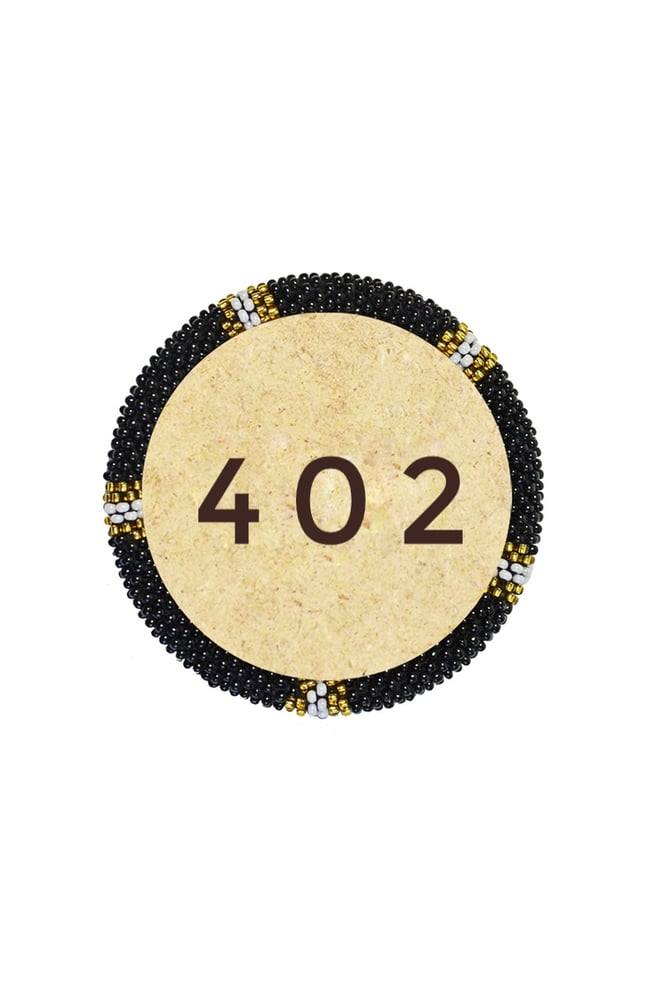 Image of Pulseras Kharmari Black and Gold.