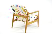 Image 3 of Fauteuil WR à motifs coloré