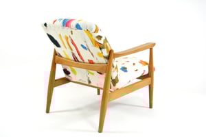 Image of Fauteuil WR à motifs coloré