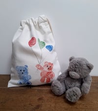 Image 4 of Organic Cotton Drawstring Bag – Teddy Bear and Balloons 