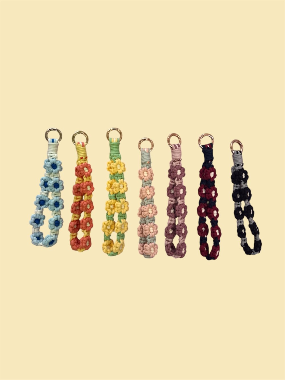 Image of Macrame flower keyrings 