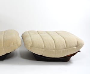 Image of Fauteuil Marsala et son repose pied Ligne Roset beige clair