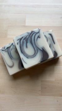 Image 2 of Sweet Allspice 