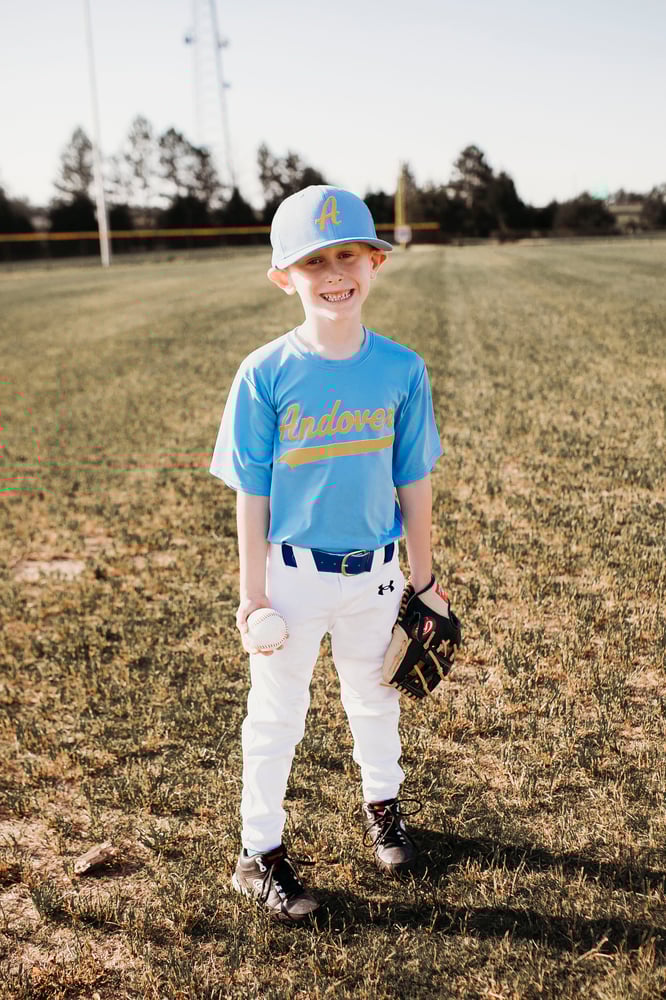 Image of Sports Teams = Natural Light