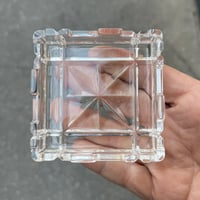 Image 2 of Petit cendrier carré vintage en cristal taillé - Années 60 - 70 -  vide-poche en cristal