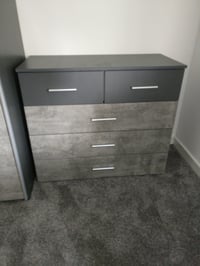 Image 2 of Bedroom Bundle (Gliderobe, Chest of Drawers, 2 x Bedsides) - Two Tone Grey