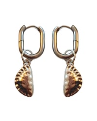 Image 2 of Solidarity Empanada earrings 