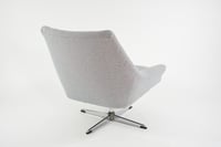 Image 3 of Fauteuils coquilles pivotantes chiné bleu