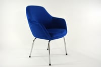 Image 1 of Fauteuil Coquille bleu roi 
