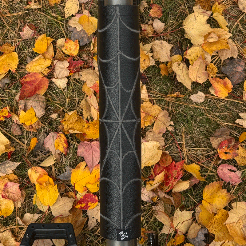 Image of Black Leather Gray Web Top Tube Pad