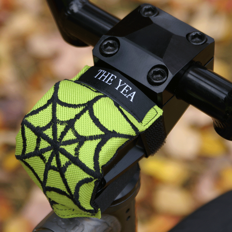 Image of Neon Green Spider STEMBUDDY™