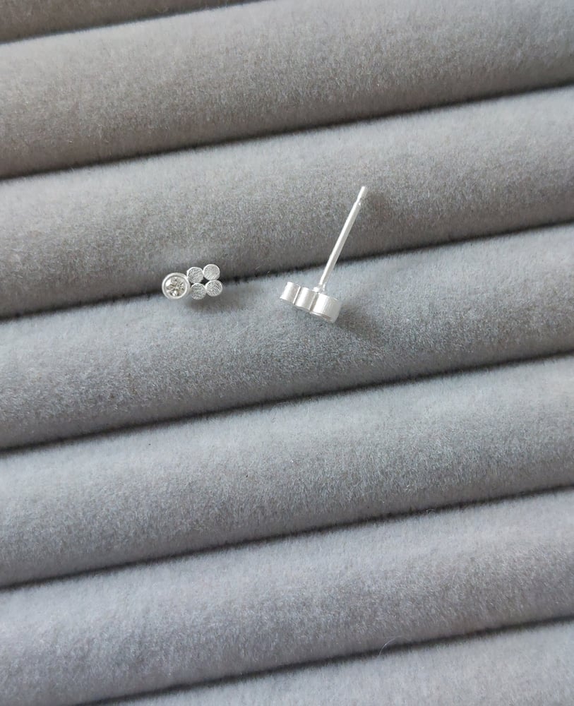 Image of Quartet with Diamonds Earstuds 