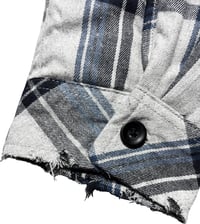 Image 2 of Wuthering Plaid Fur Hoodie Grey-Blue