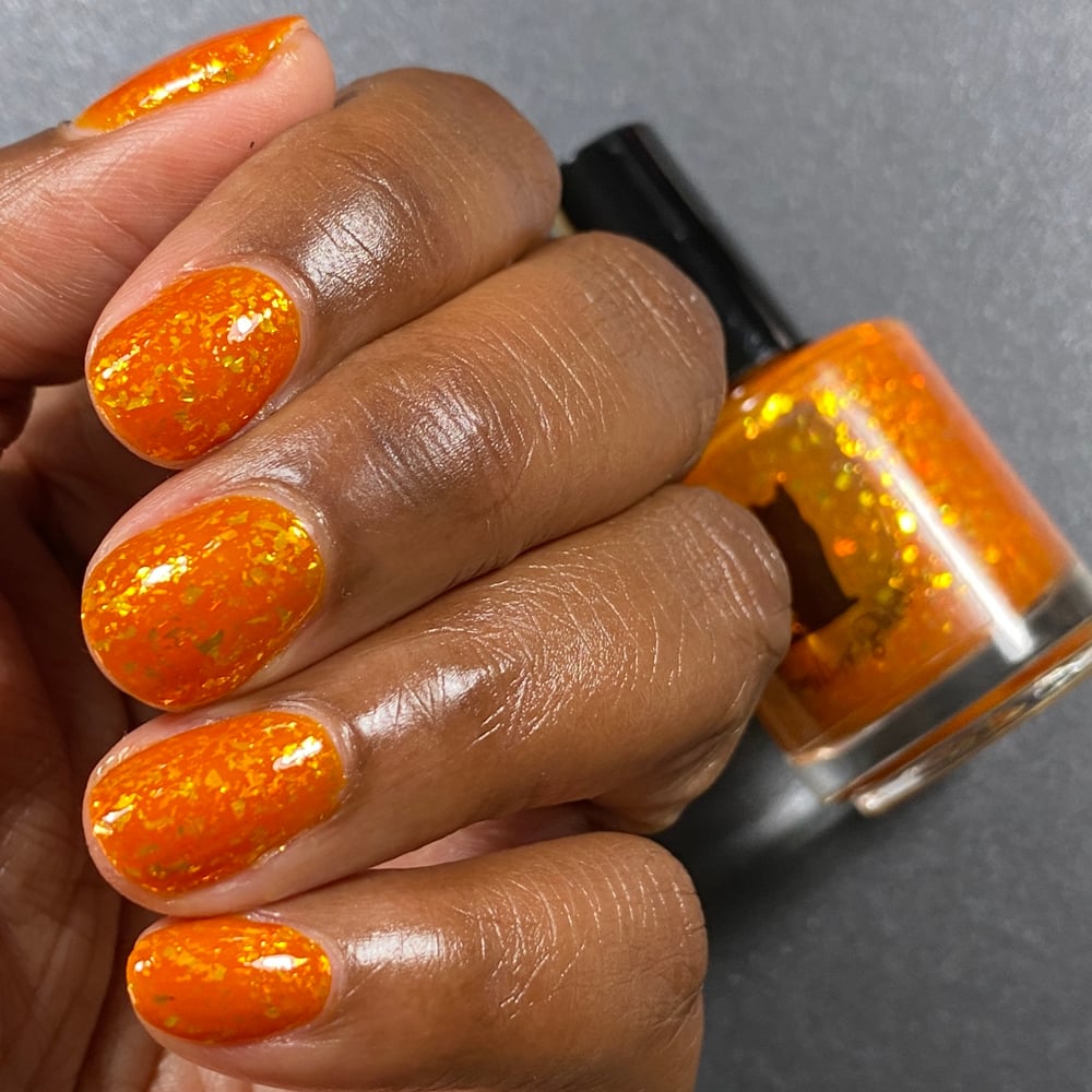 Image of November’s Topaz