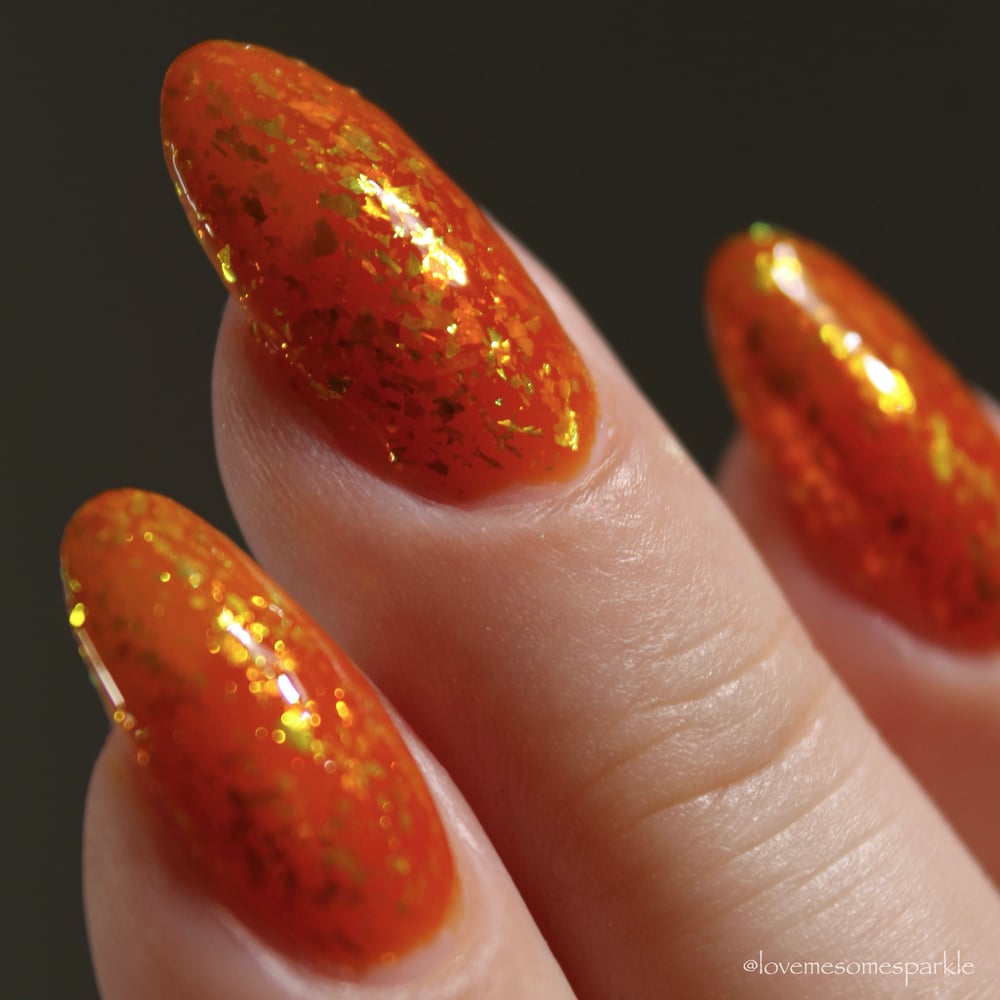 Image of November’s Topaz