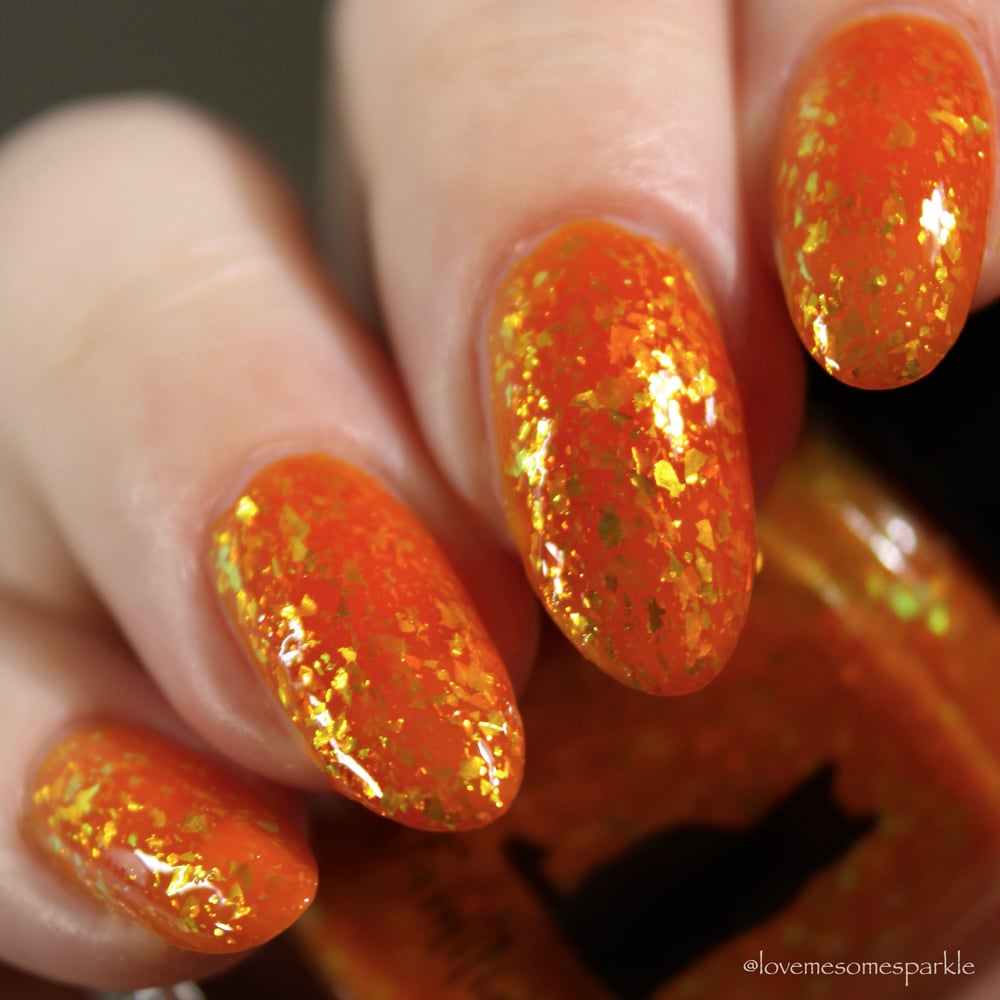 Image of November’s Topaz