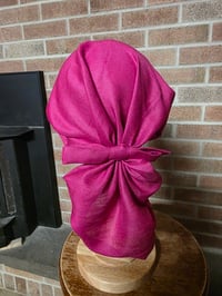 Image 1 of Linen Tichel in Fuchsia 