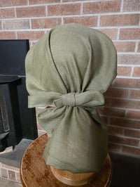 Image 2 of Linen Tichel in Papyrus Green