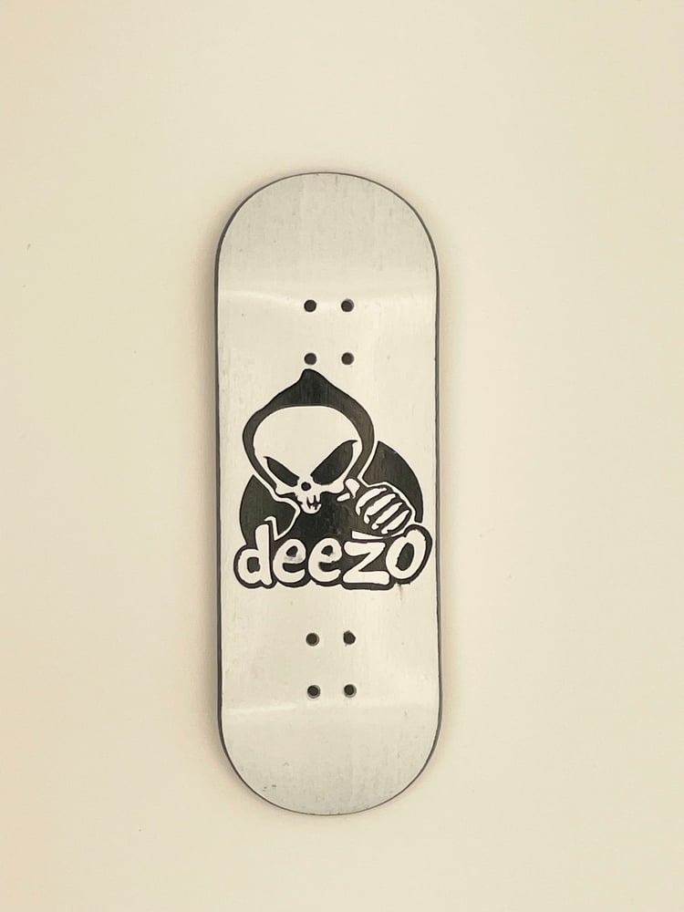 Image of Old Mold Graphic Blem - Painted Blind Replica