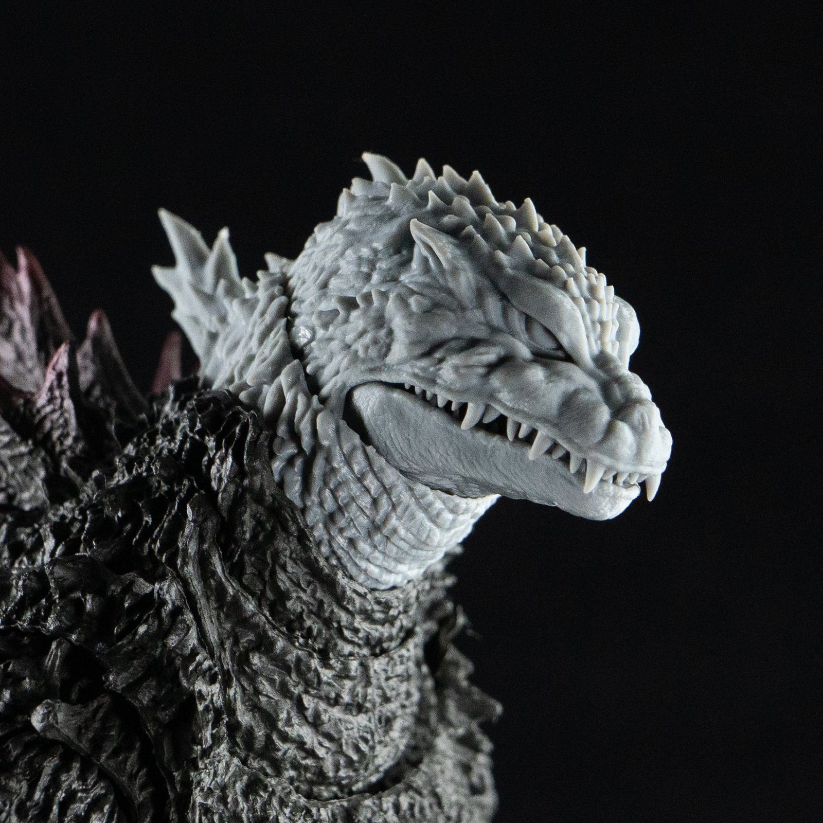 Godzilla 2000 replacement head | Kujira Designs