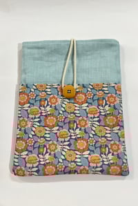 Image 3 of Funda de libro pequeña 