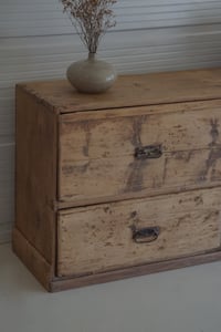 Image 3 of Meuble bas de métier - atelier / Ancien 