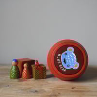 Image 5 of christmas tree girl (classic)