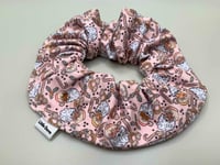 Vintage Santa (in Pink) Scrunchie
