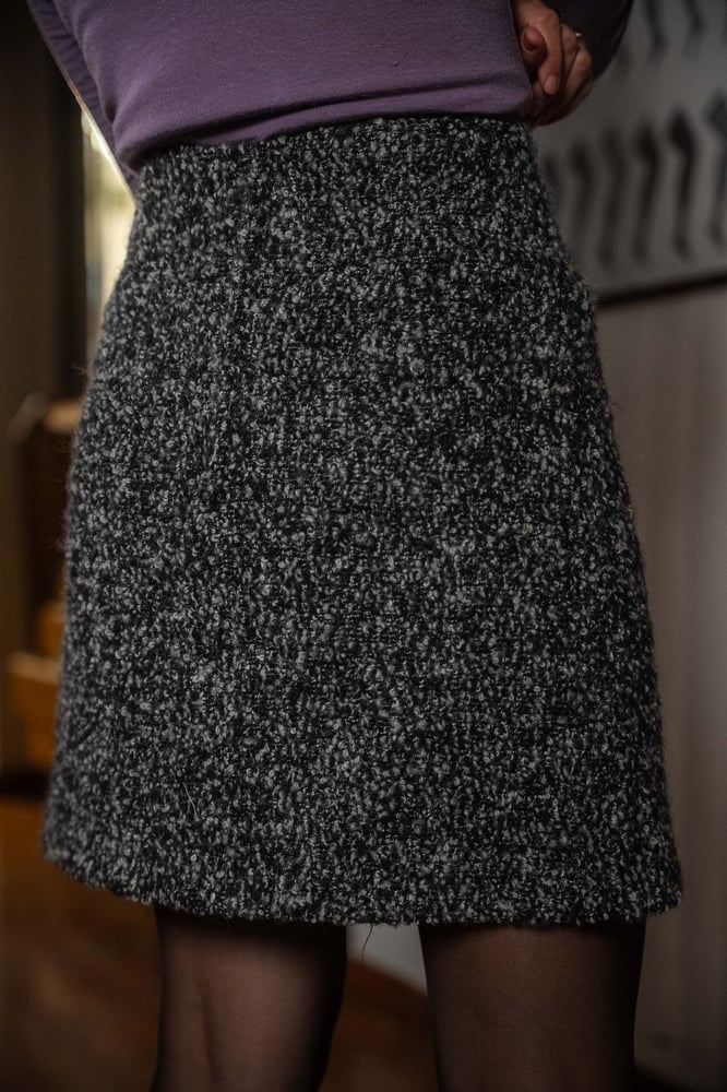 Image of Gonna grigia bottoni