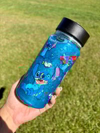 Image 2 of 10oz Acrylic Blue Alien Kids Snow Globe Cup 