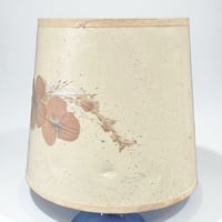 Image 11 of Lampe vintage en grès céramique bleu lavande - 1970s - abat-jour fleurs séchées