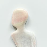 Image 7 of Grande sculpture homme stylisé en pierre stéatite Kenya 70/80 art africain moderniste