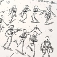 Image 3 of Danse macabre 