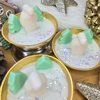 Image 4 of Sparkling Snow Snowglobe