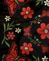 Image 4 of ONe Rad Latina "Solo el Pueblo, Salva al Pueblo." bandana