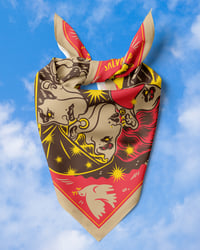 Image 6 of Osheen Siva "Solo el Pueblo, Salva al Pueblo." bandana