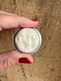 Image 16 of 'Un salut à l'amour' . Handmade statement sterling silver ring