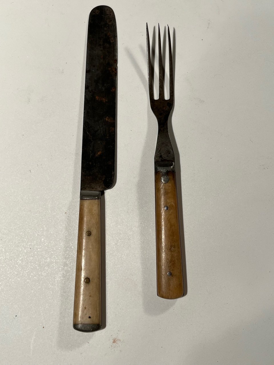 #169-CIVIL WAR SALE: COMMON KNIFE AND FORK USED BY SOLDIERS IN CAMP