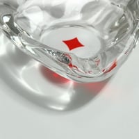 Image 4 of Copy of Petit cendrier en verre vintage carte à jouer  Carreau  - Années 60 bistrot rétro