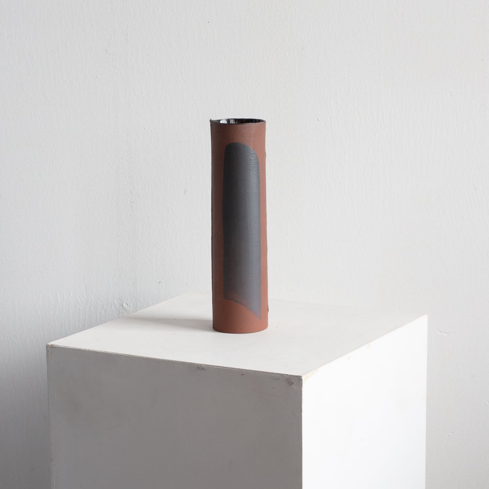 Photo of Cylinder Vase XII / Red with slip