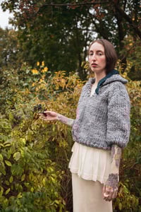 Image 12 of Loring Sweater (shown Merino  Wool in Gris + more colours)