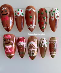 Image 1 of GINGERBREAD WONDERLAND 