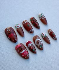 Image 3 of GINGERBREAD WONDERLAND 