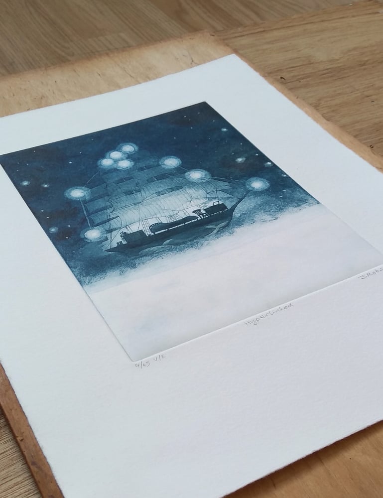 Image of Hyperlinked (print 4 of 45)