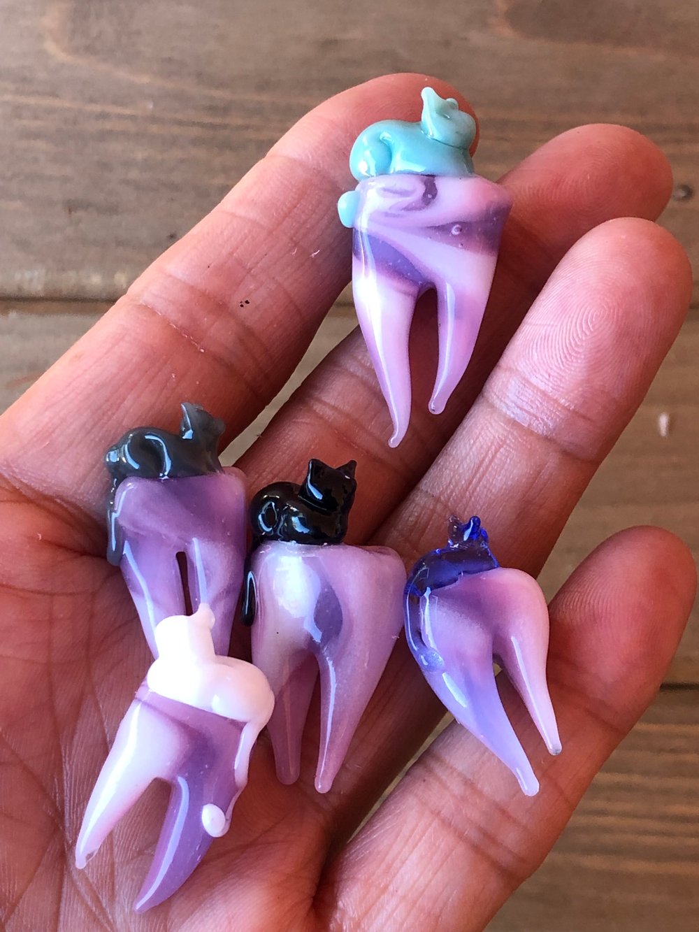 Image of tooth furry candy meow mix 