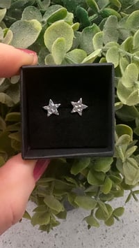 Hammered Star Studs