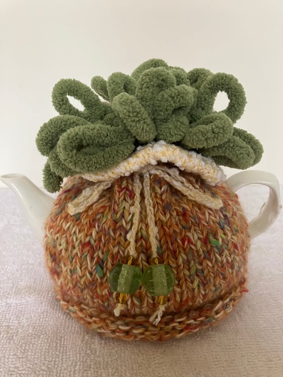 Image of small GOLDEN tweed Go On! tea cosie