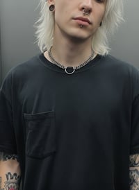 Image 2 of 'QUAL' choker