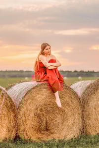 Image 3 of COMING IN MARCH! SENIOR SESSION - CHOOSE FROM AVAILABLE 2026 DATES - DEPOSIT ONLY*